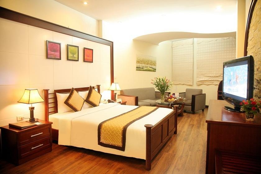 Huyen Chau Hotel Hanoi Exterior photo