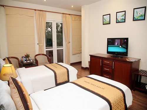 Huyen Chau Hotel Hanoi Exterior photo